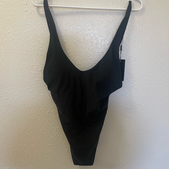 High Thong Black One Piece Bikini - Picture 2 of 6